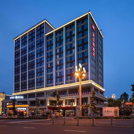 Ibis Hotel Emeishan Exterior foto
